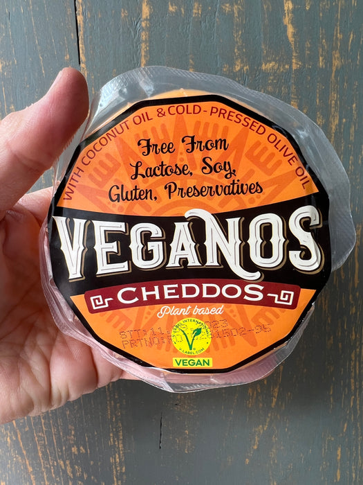 VEGANOS Cheddos 250 g (Cheddar Aromalı Bitkisel Karışım)