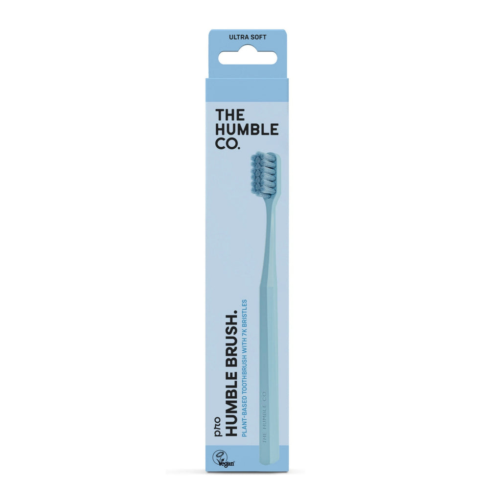 HUMBLE BRUSH Adult Soft 7000 kıl içeren Bitki Bazlı Diş Fırçası Mavi