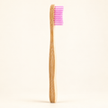 HUMBLE BRUSH Bambu Yetişkin Diş Fırçası Medium-Orta Sert LİLA – stüdyo çekimi