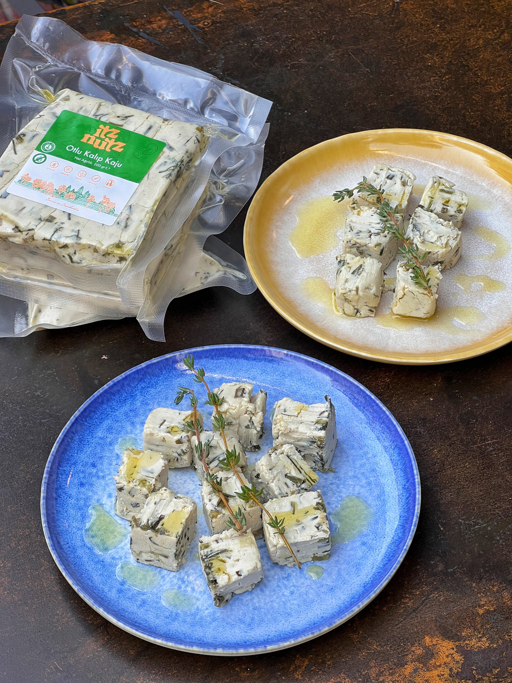 ITZ NUTZ Otlu Kaju Kalıp 200 g (Otlu peynir gibi)
