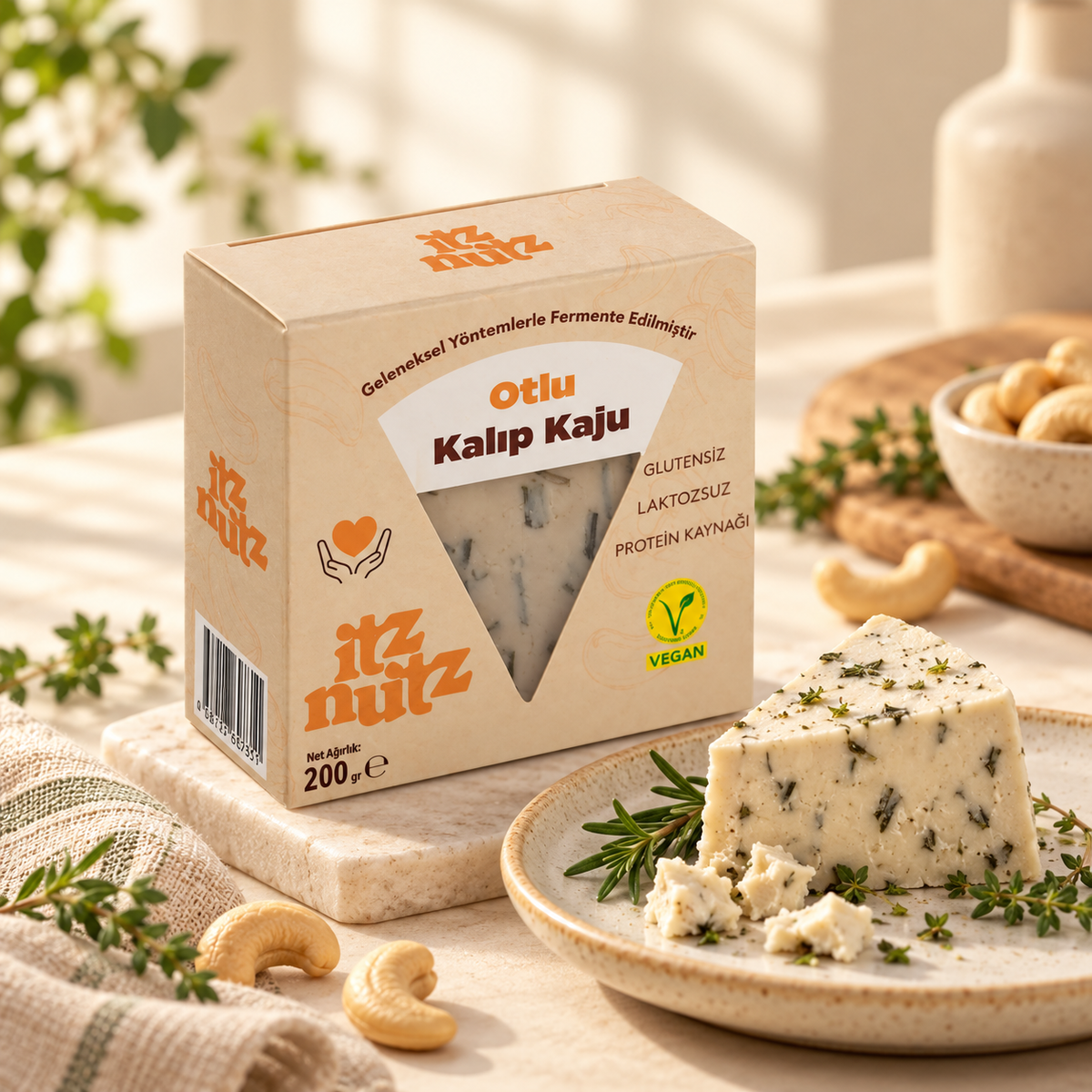 ITZ NUTZ Otlu Kaju Kalıp 200 g (Otlu peynir gibi) – sunum önerisi