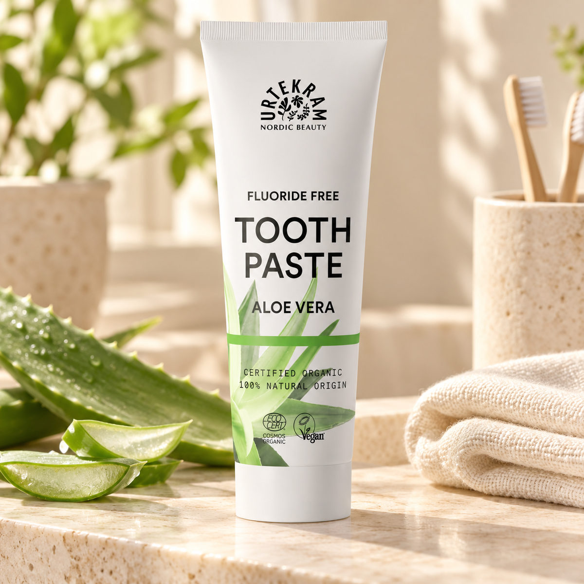 URTEKRAM Organik Aloe Vera Diş Macunu 75 ml – sunum önerisi
