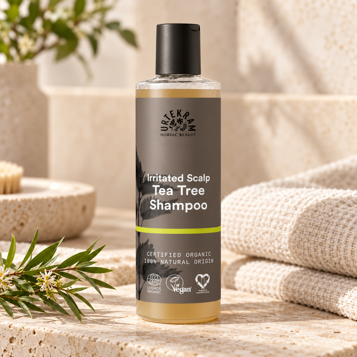 URTEKRAM Organik Çay Ağacı Şampuanı 250 ml – sunum önerisi