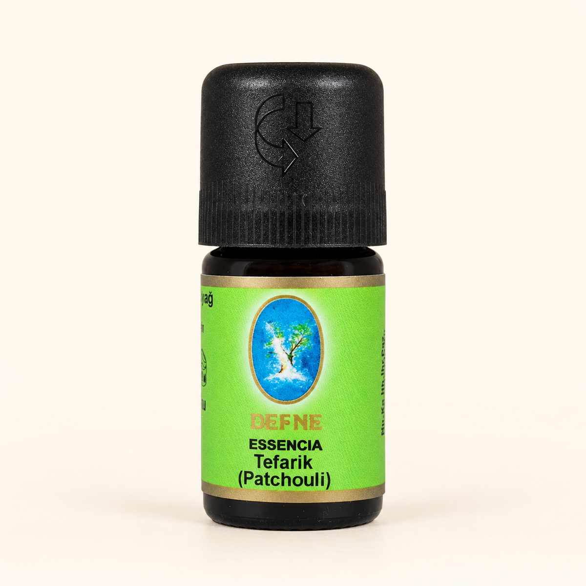 Nuka Organik Patchouli (Tefarik)Yağı 5ml – stüdyo çekimi