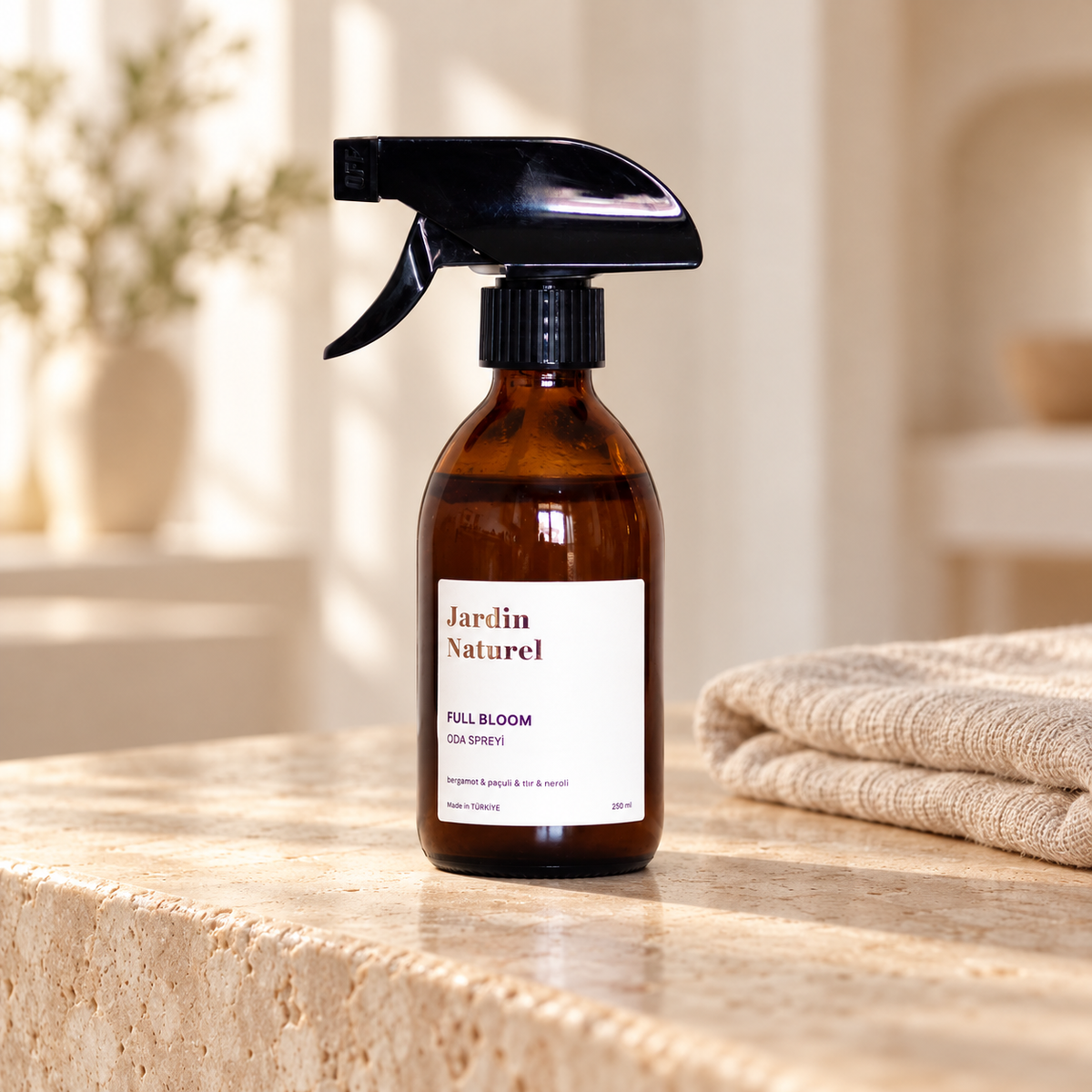 JARDIN NATUREL Full Bloom Oda Spreyi 250 ml – sunum önerisi