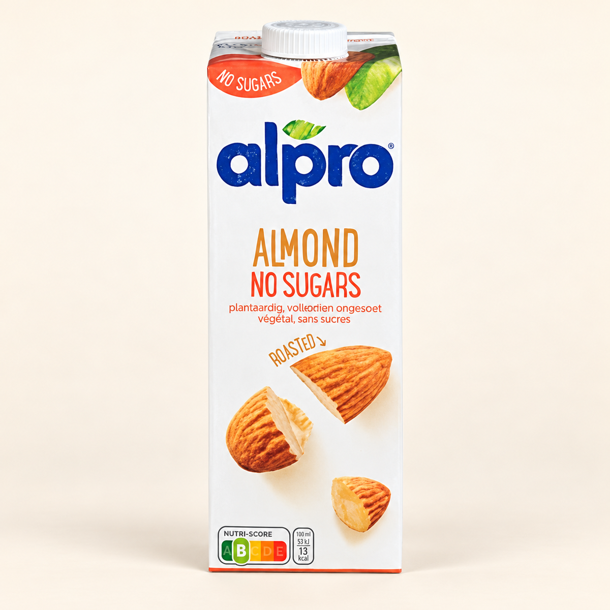 ALPRO Badem Sütü-Şekersiz 1 L – stüdyo çekimi