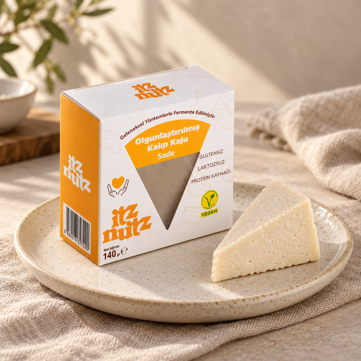 ITZ NUTZ Olgunlaştırılmış Sade Kalıp Kaju 140 g (Peynir gibi) – sunum önerisi